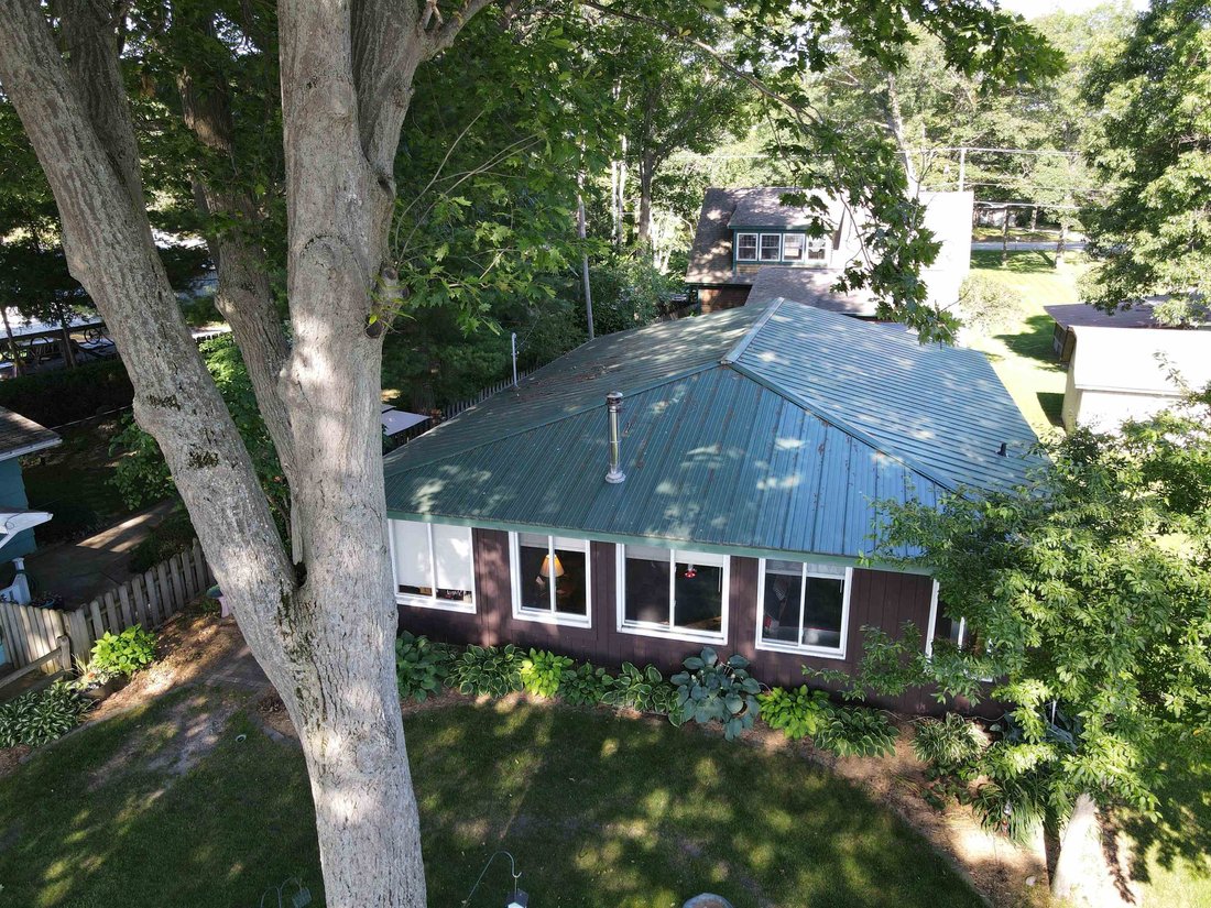 House in Tawas City, Michigan, United States 1 - 18379030