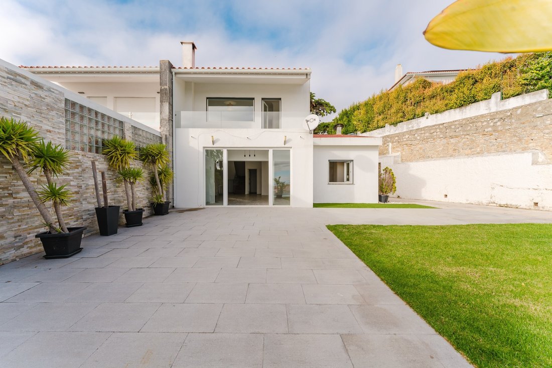 Villa in Carcavelos e Parede, Lisbon, Portugal 4 - 18381069