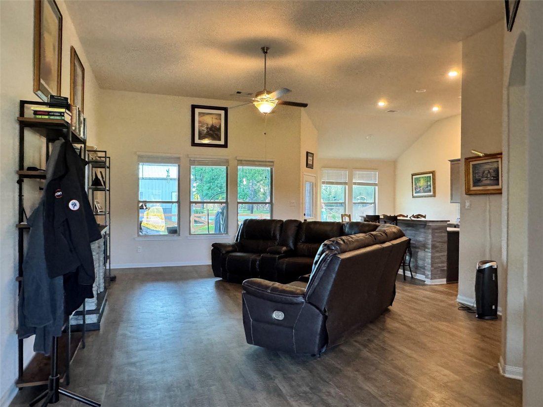 House in Conroe, Texas, United States 5 - 18370577