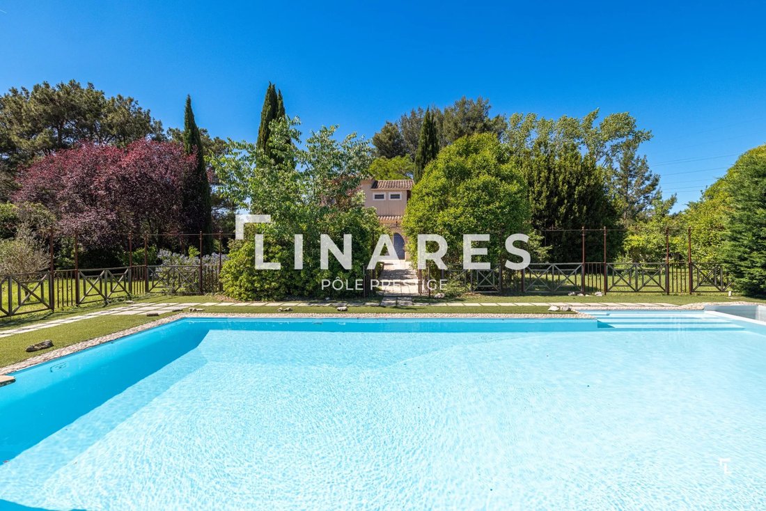 House in Bouc-Bel-Air, Provence-Alpes-Côte d'Azur, France 4 - 18372759