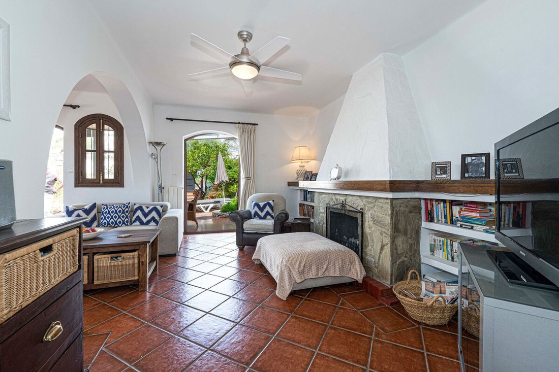 Villa in Nerja, Andalusia, Spain 5 - 18372702