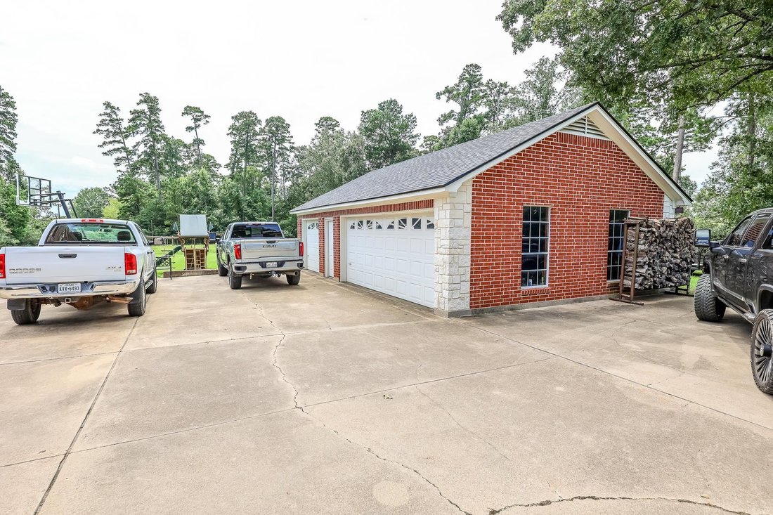 House in Carthage, Texas, United States 2 - 17791971