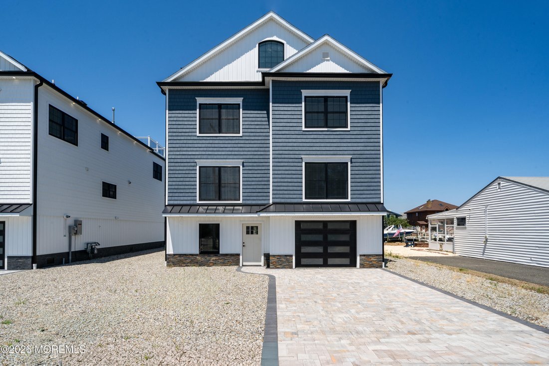 House in Toms River, New Jersey, United States 2 - 18326875