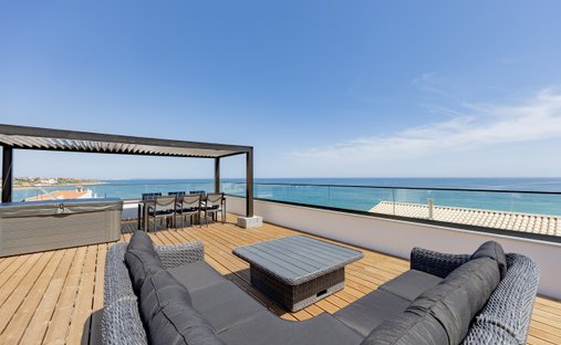 Townhouse in Olhos de Agua, Algarve, Portugal 1