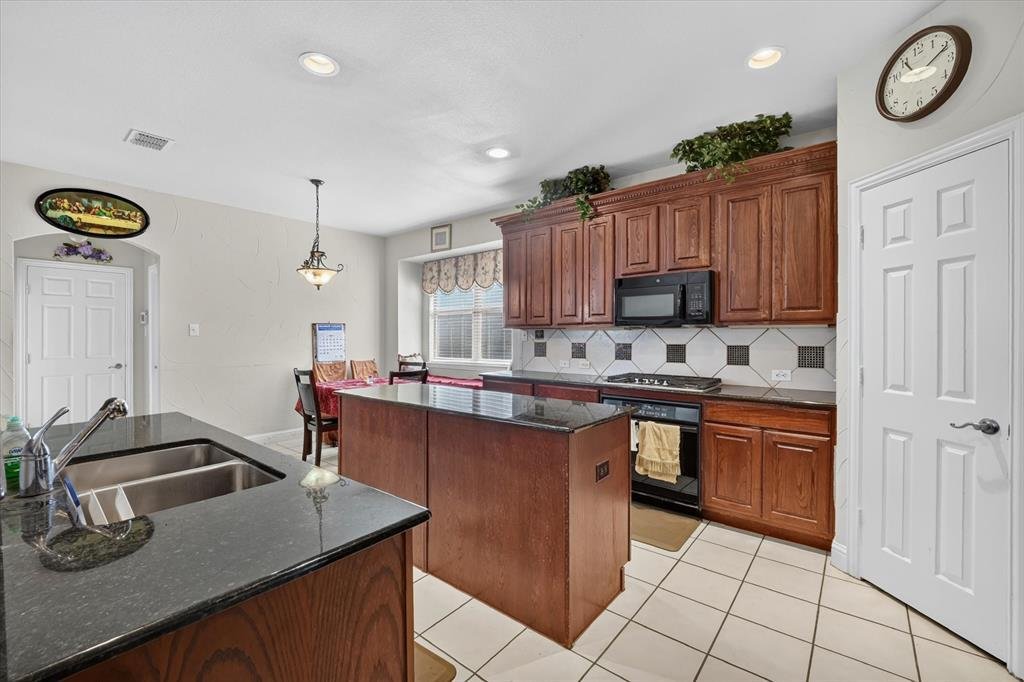 House in Carrollton, Texas, United States 5 - 18380168