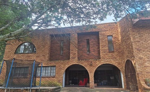 Farm Ranch in Donkerhoek, Gauteng, South Africa 1
