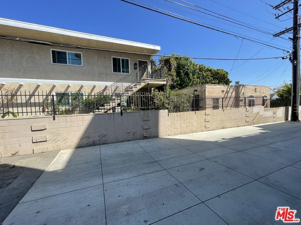 Santa Monica, California, United States 1 - 18377830