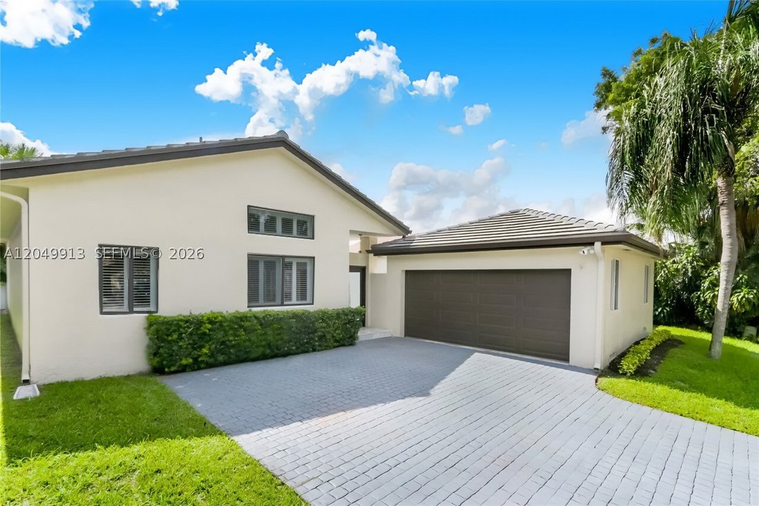 House in Miami Lakes, Florida, United States 1 - 18373710