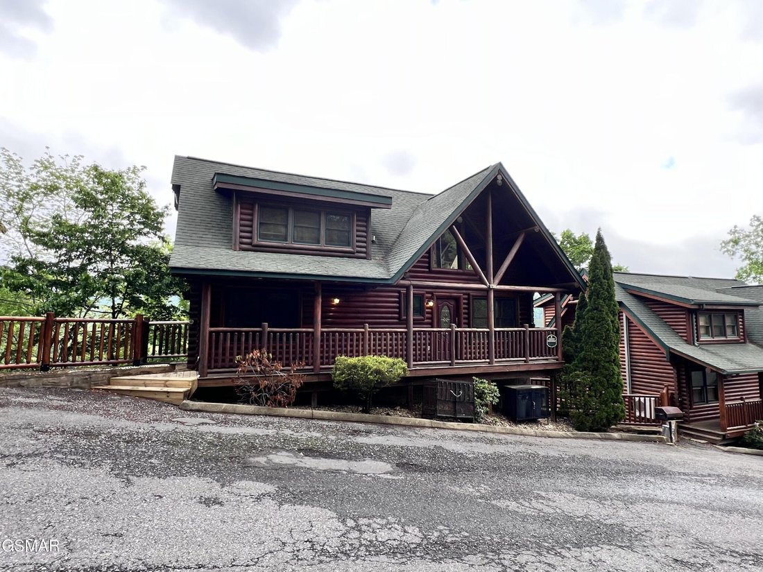 House in Sevierville, Tennessee, United States 2 - 18373719