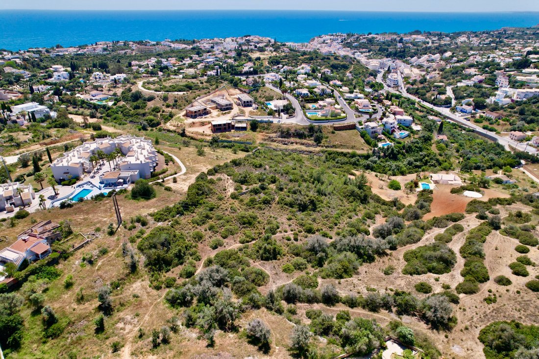 Land in Lagoa e Carvoeiro, Algarve, Portugal 1 - 18377187
