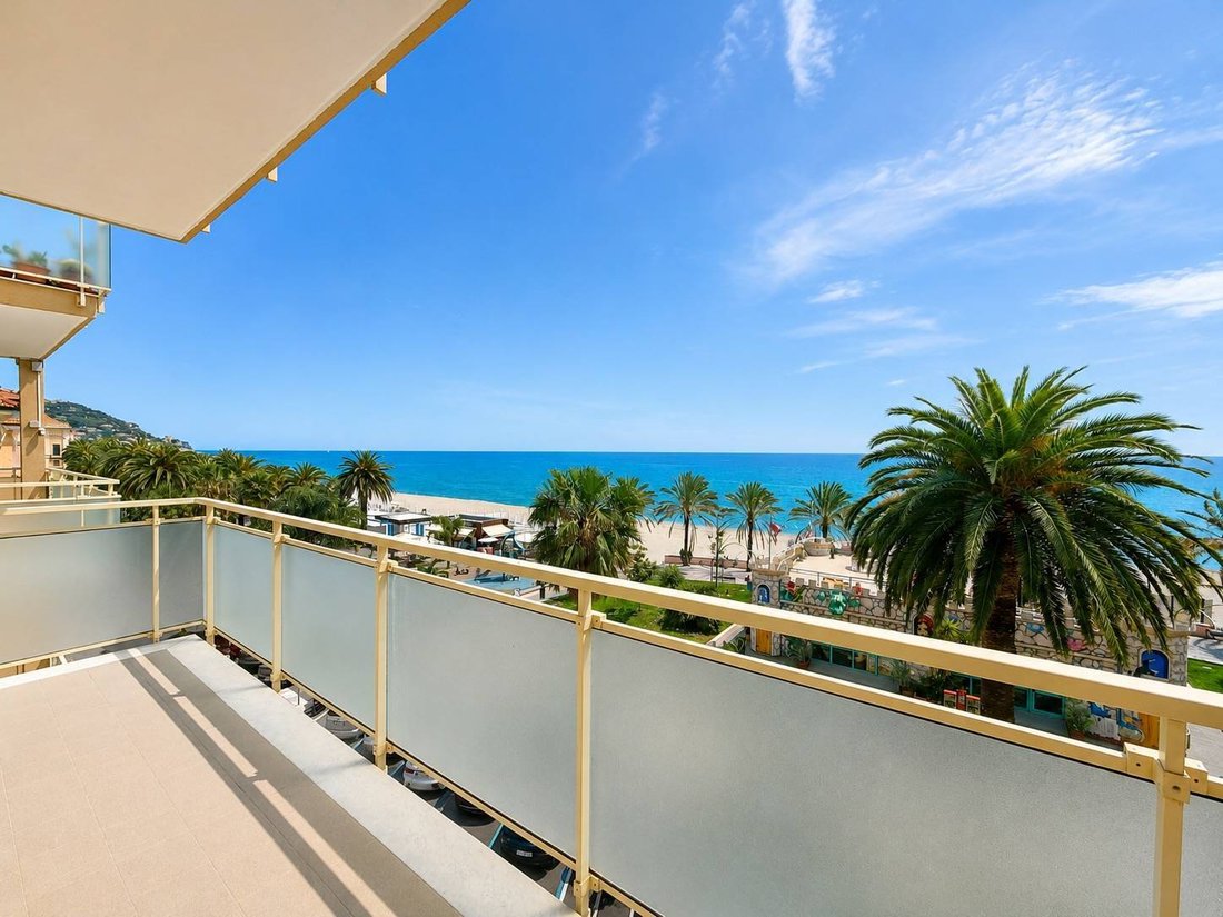 Apartment in Finale Marina, Finale Ligure, Liguria 4 - 18384359