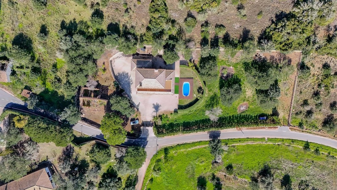 Villa in Sao Bartolomeu de Messines, Algarve, Portugal 2 - 18375812