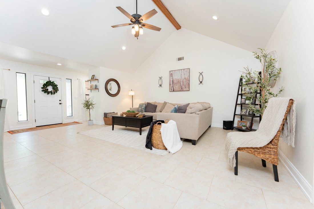 House in Exeter, California, United States 4 - 18379435