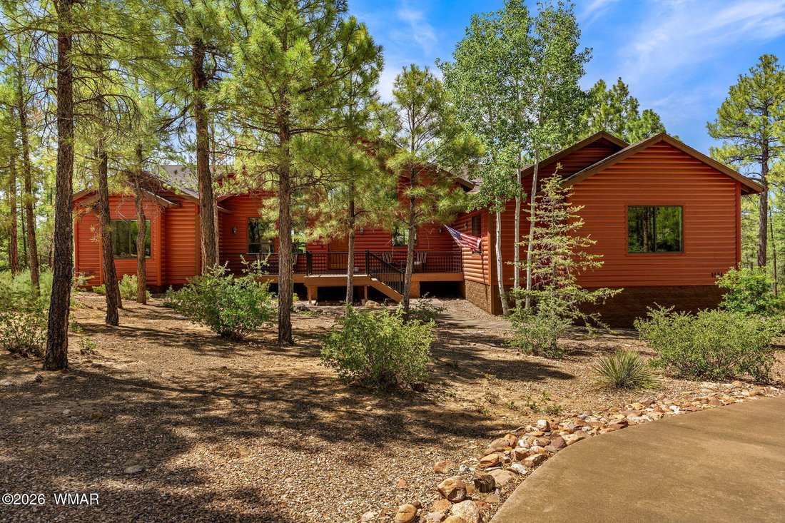 Show Low, Arizona, United States 3 - 18377516