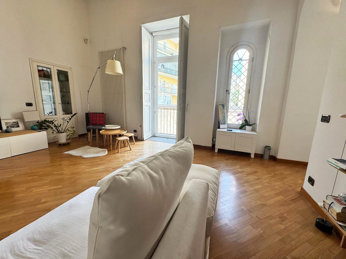 Apartment in Vomero, Naples, Campania 4 - 18372826