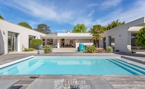 Villa in Écully, Auvergne-Rhône-Alpes, France 1