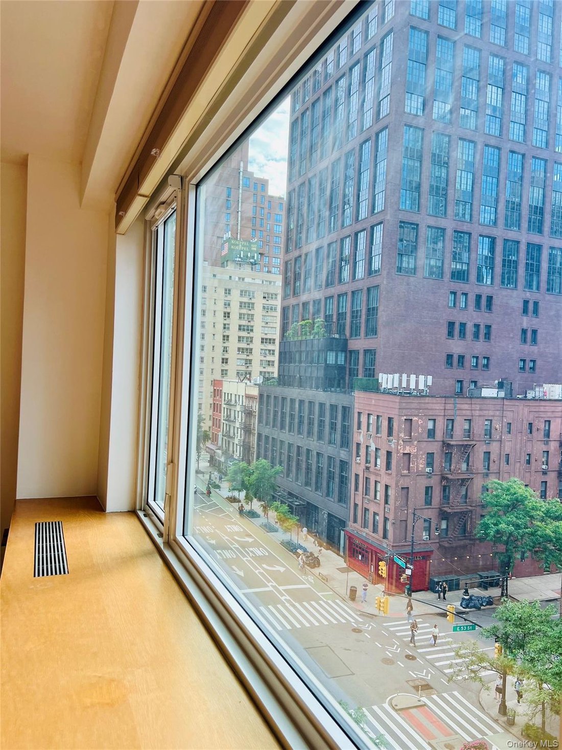 Condo in New York, New York, United States 1 - 18379634