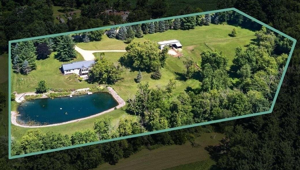 House in Avalon, Wisconsin, United States 3 - 18377688
