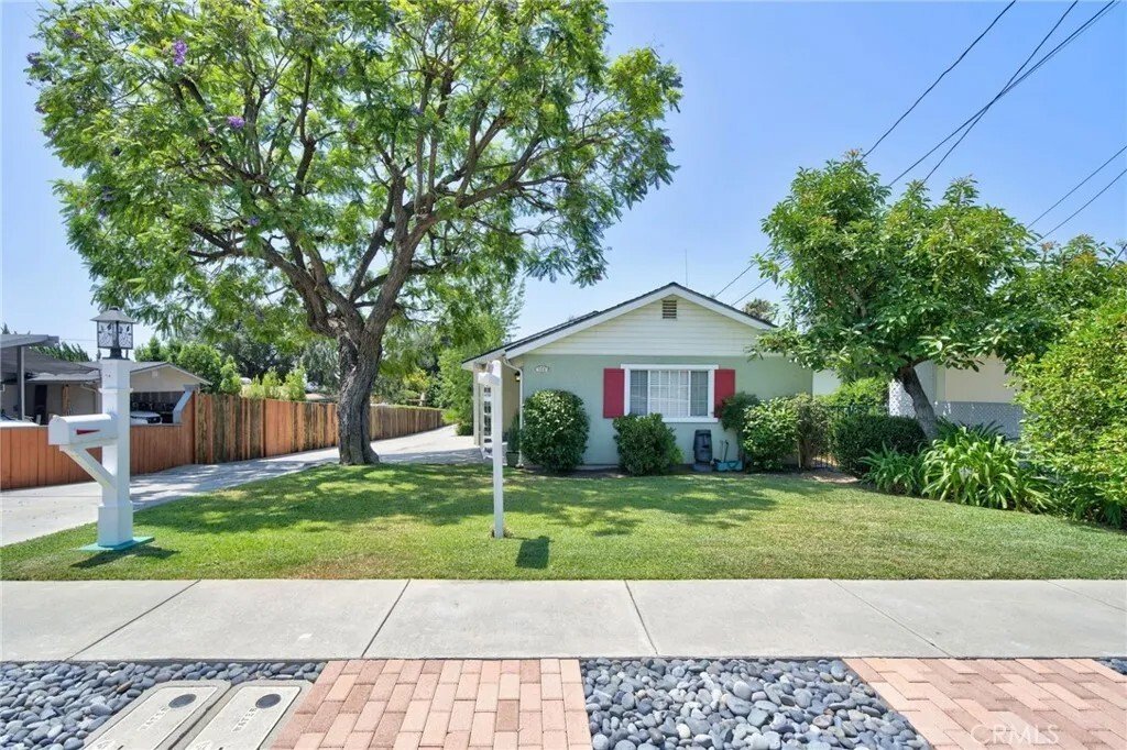 House in Sierra Madre, California, United States 2 - 18379325