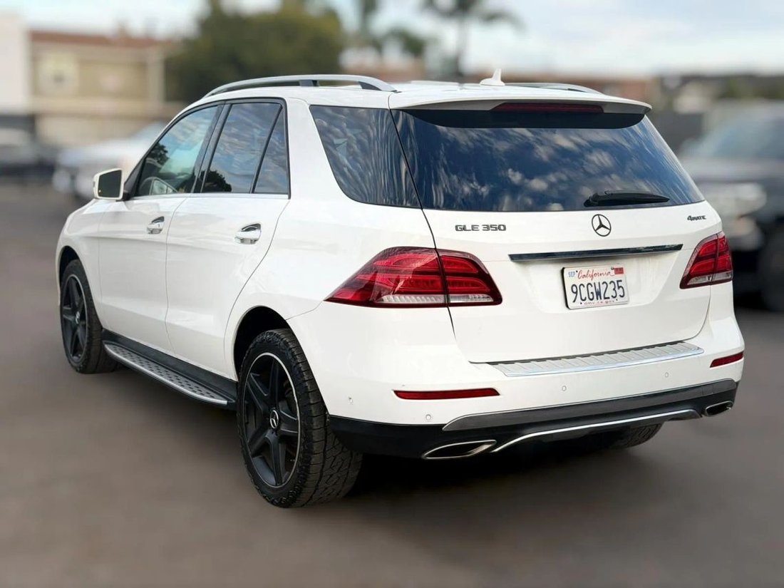 Suv in San Diego, CA, United States 4 - 18383887
