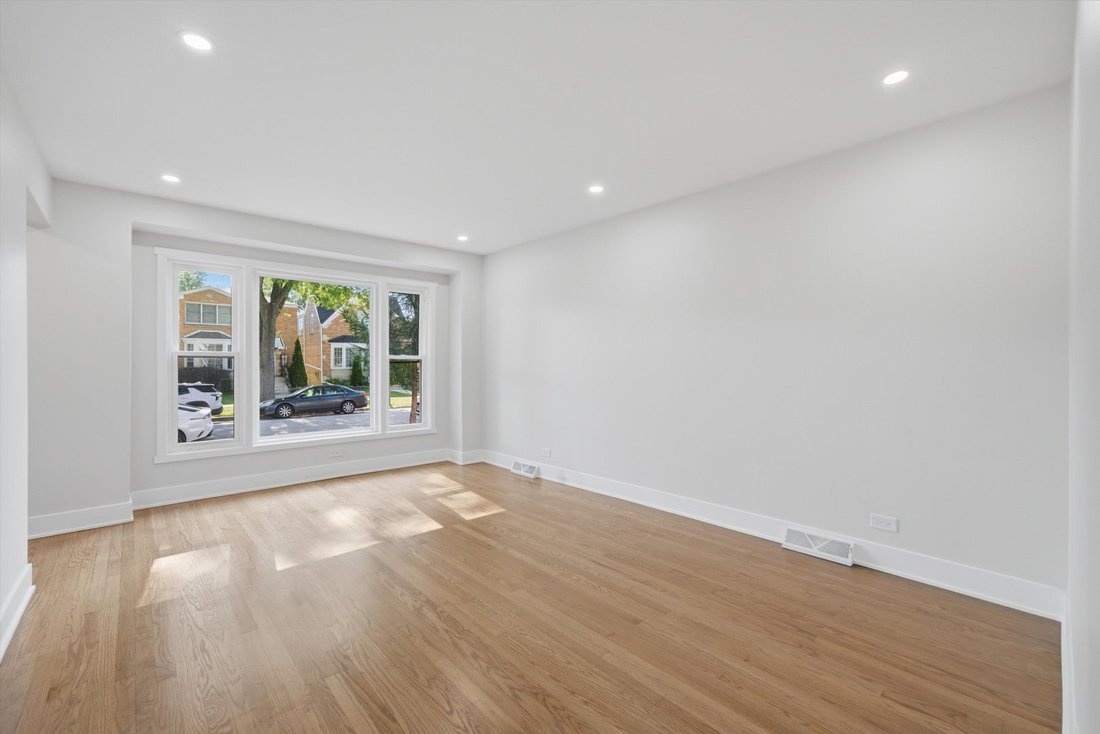 House in Chicago, Illinois, United States 3 - 18379404
