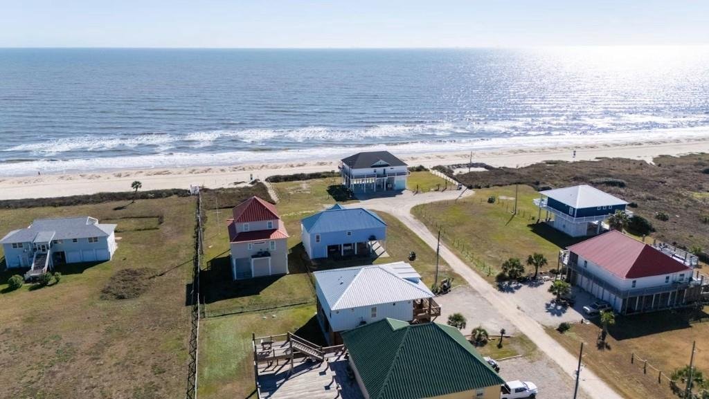 House in Bolivar Peninsula, Texas, United States 5 - 18373654