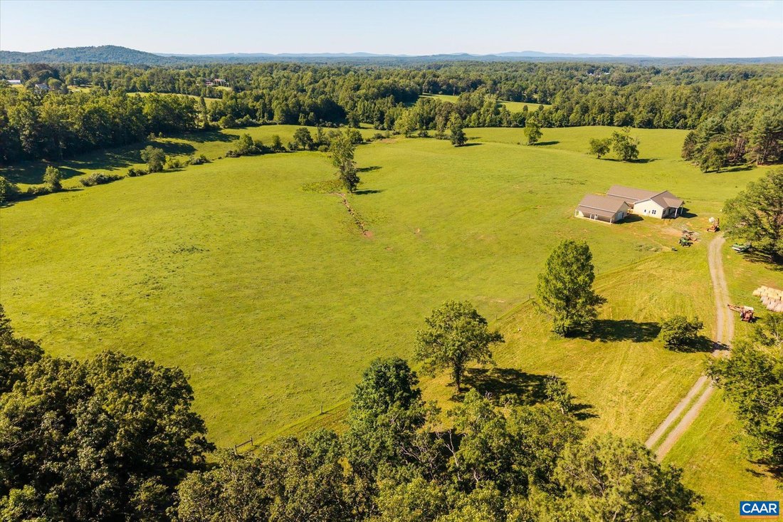 Farm Ranch in Madison, Virginia, United States 4 - 18378167
