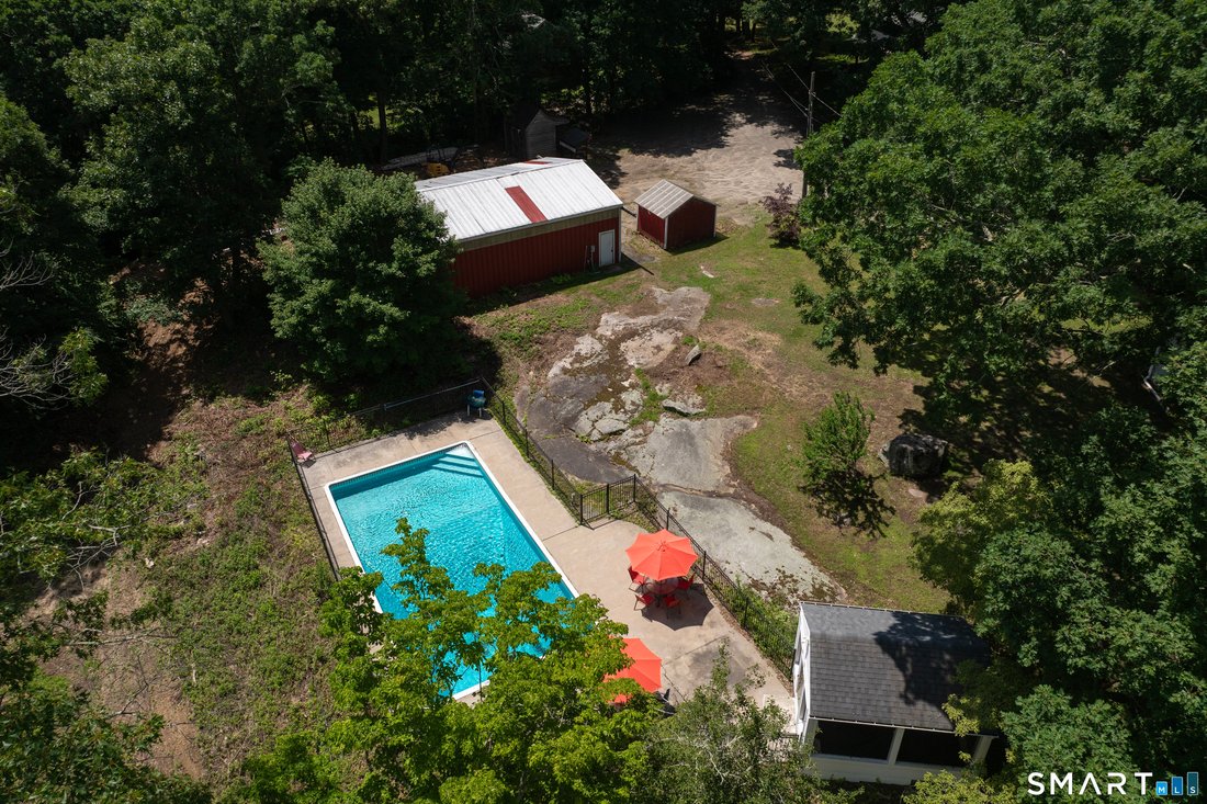 House in Clinton, Connecticut, United States 4 - 18217163