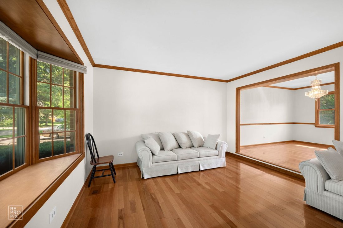 House in Libertyville, Illinois, United States 3 - 18379505