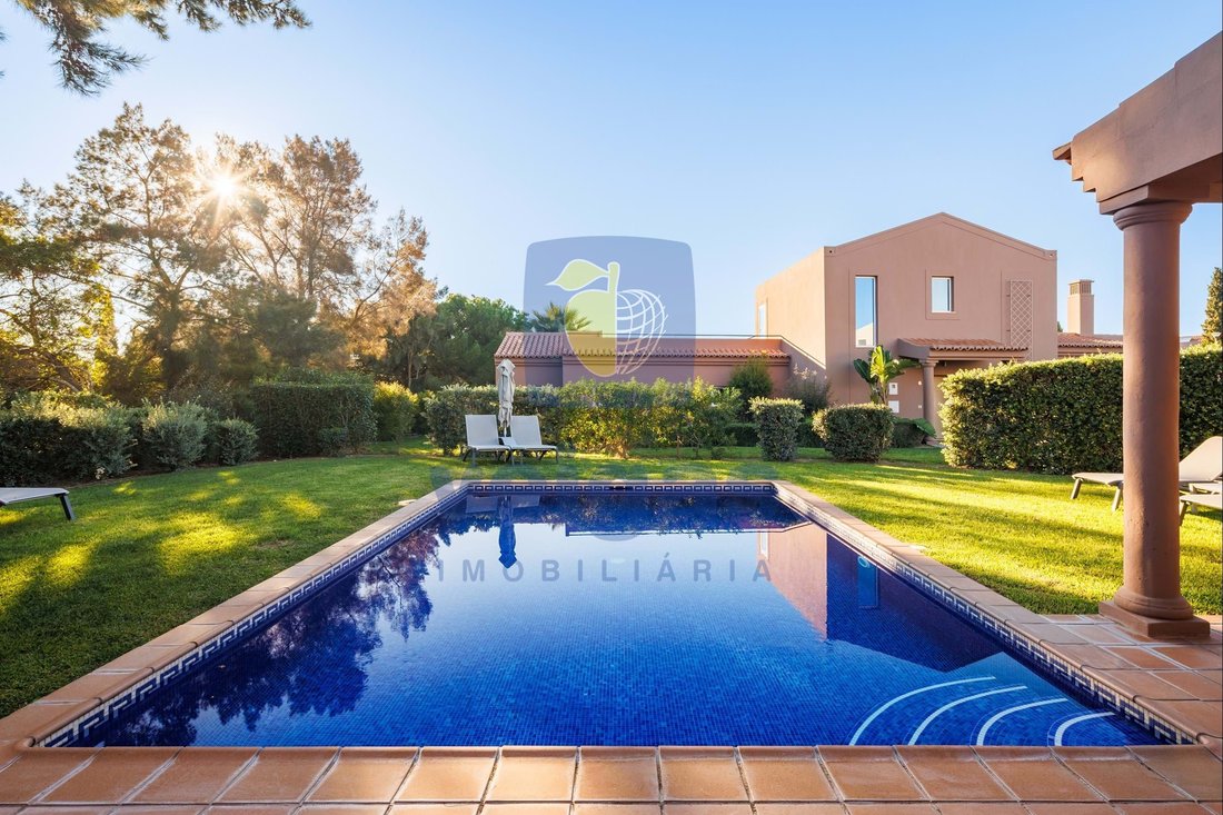 Villa in Carvoeiro, Algarve, Portugal 3 - 18375821