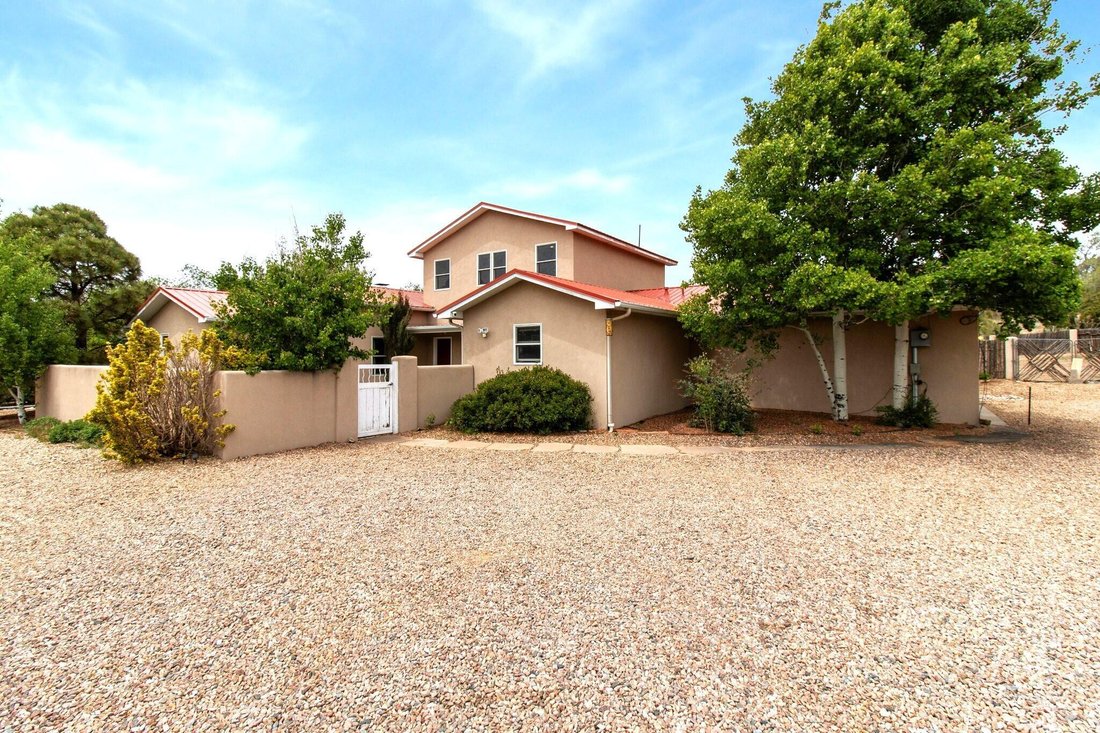 House in Santa Fe, New Mexico, United States 1 - 18377595