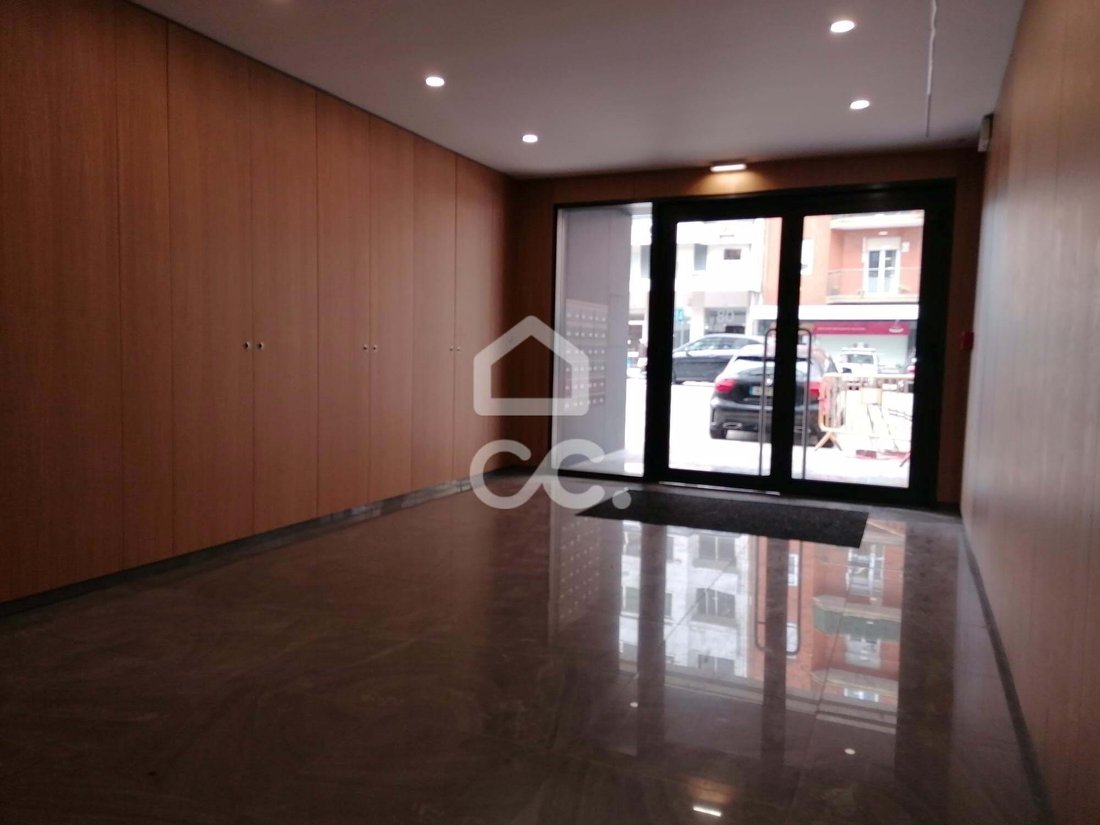 Apartment in Cedofeita, Santo Ildefonso, Se, Miragaia, Sao Nicolau e Vitoria, Porto District, Portugal 3 - 18380733