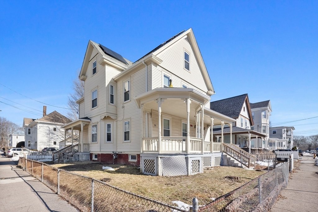 House in Attleboro, Massachusetts, United States 2 - 18382626
