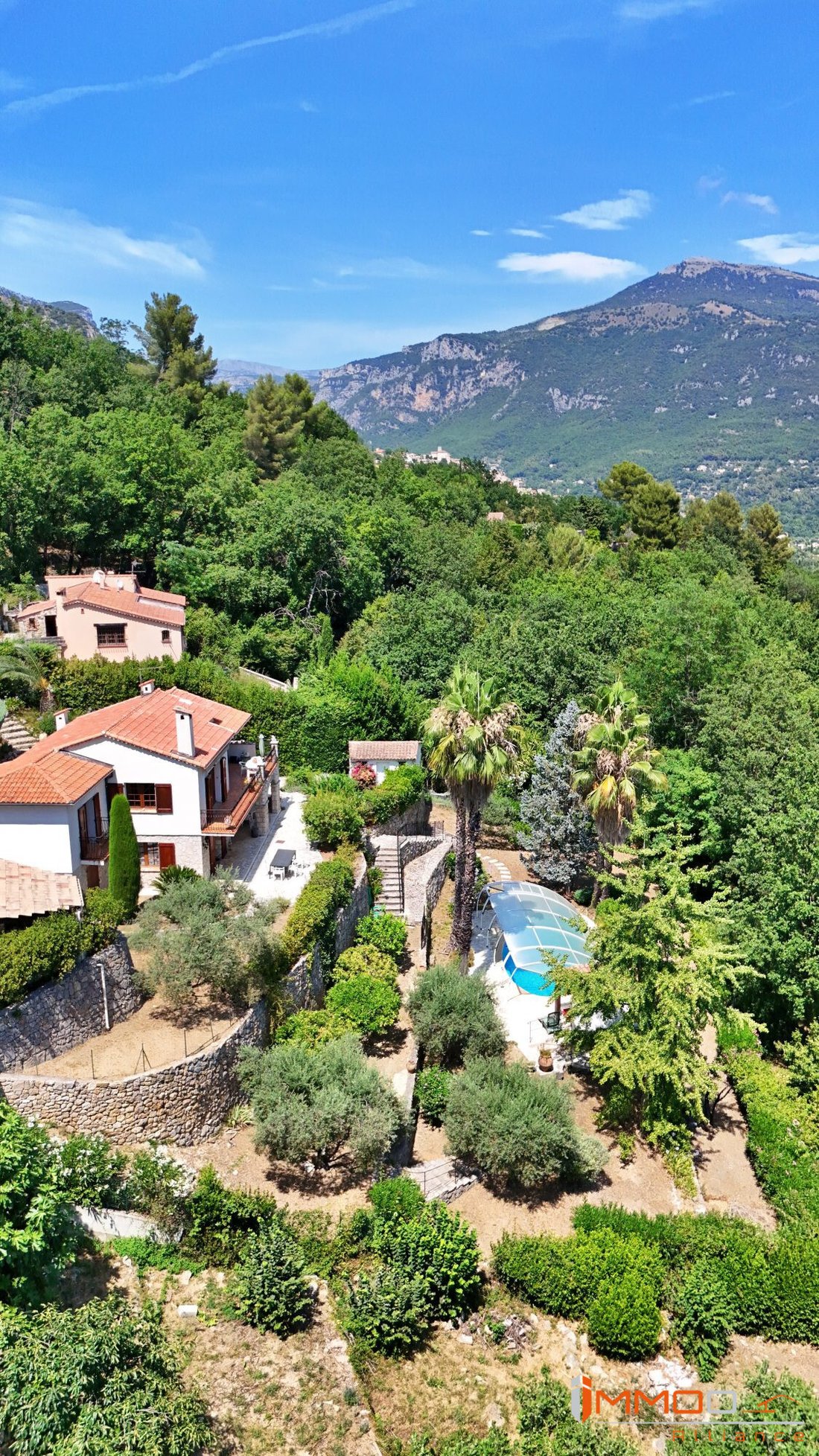 Villa in Le Bar-sur-Loup, Provence-Alpes-Côte d'Azur, France 2 - 18385250