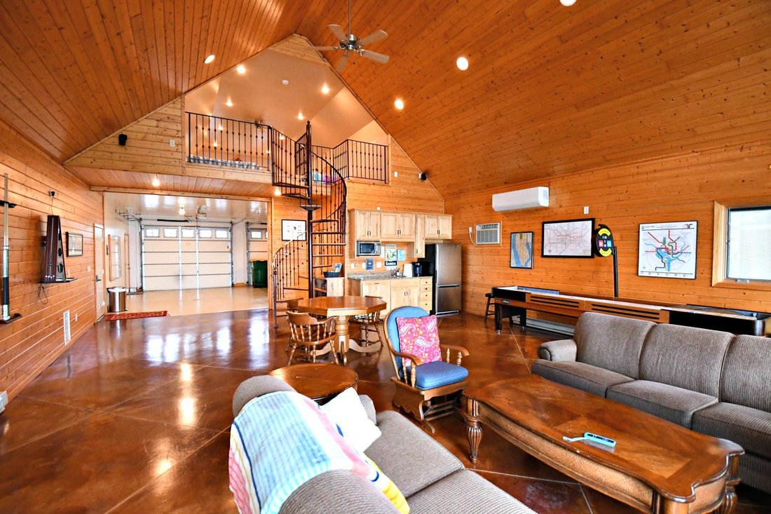 House in Alexandria, Minnesota, United States 5 - 18379346