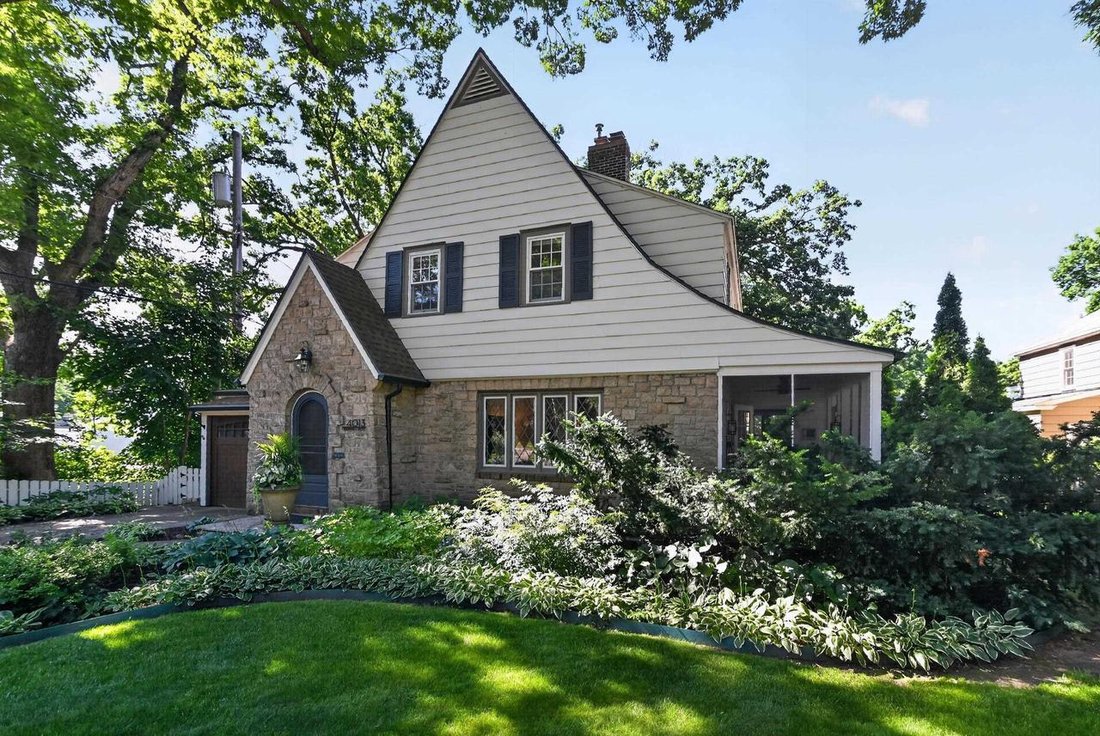 House in Fitchburg, Wisconsin, United States 3 - 18372663