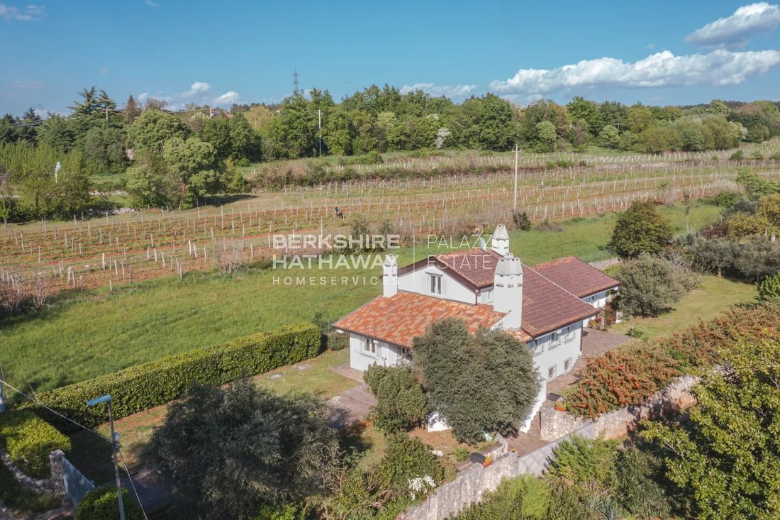 Villa in Duino, Friuli – Venezia Giulia, Italy 1 - 18374852
