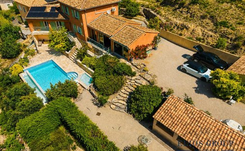 House in Vins-sur-Caramy, Provence-Alpes-Côte d'Azur, France 1
