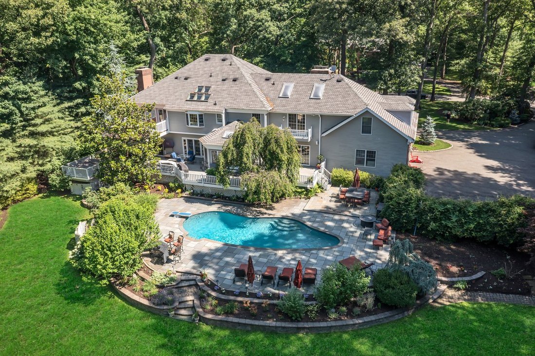 House in Saddle River, New Jersey, United States 3 - 18355825