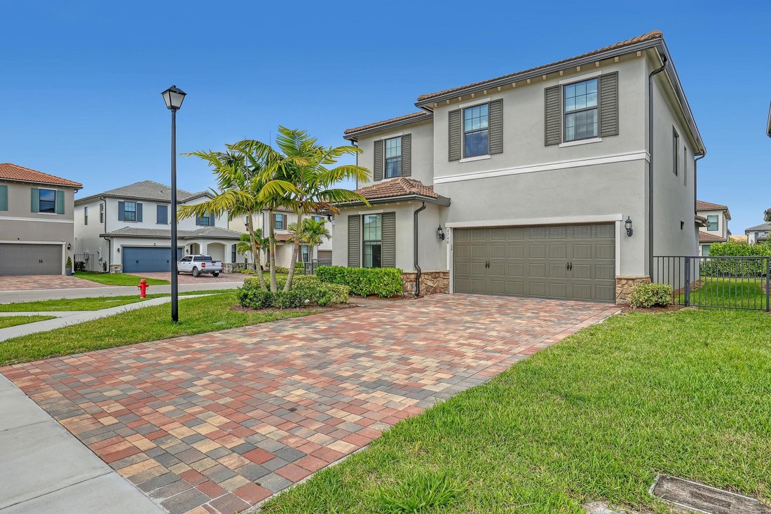 Casa a Lake Worth, Florida, Stati Uniti 2 - 18378795
