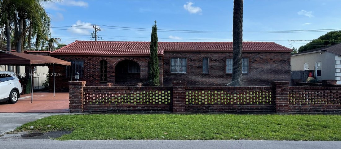 House in Hialeah, Florida, United States 3 - 18373717