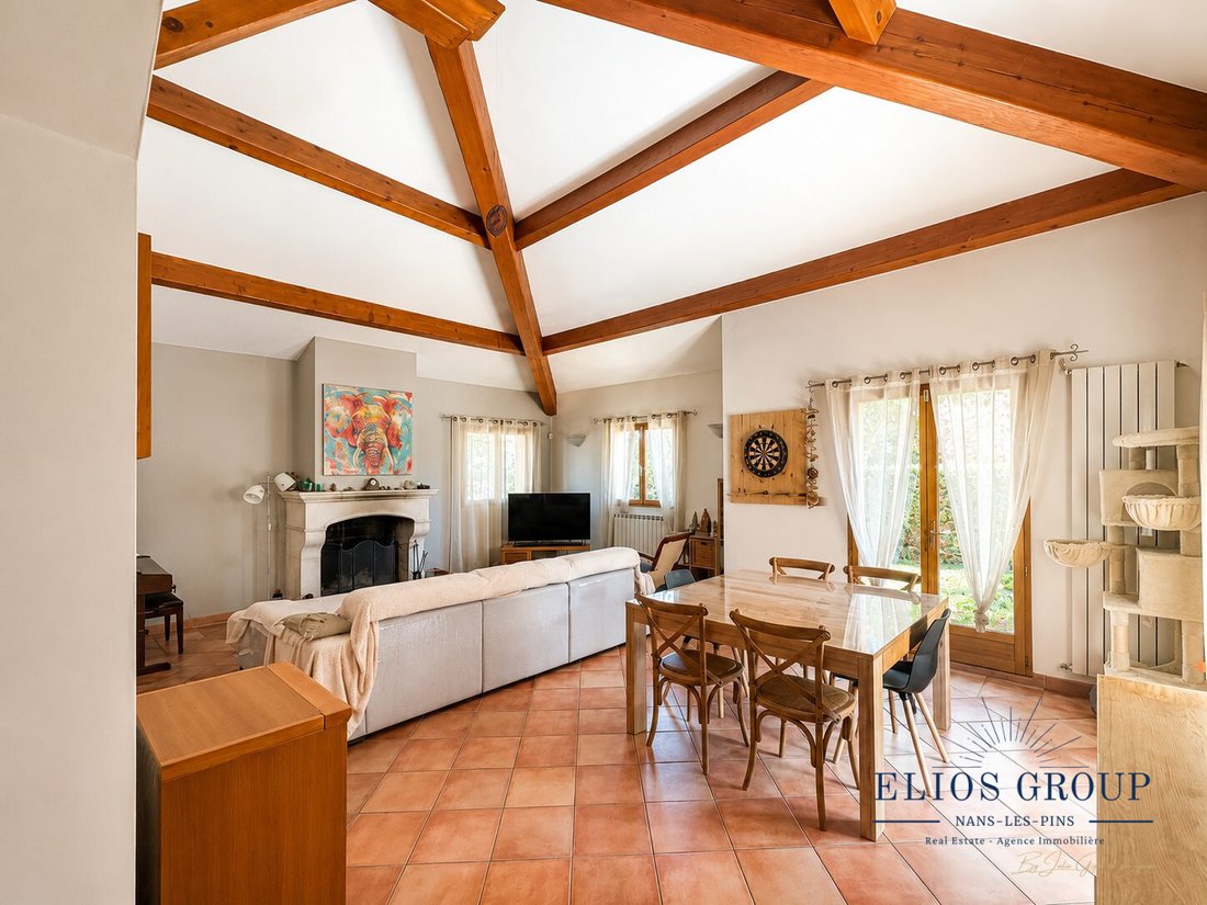 House in Brignoles, Provence-Alpes-Côte d'Azur, France 4 - 18385293