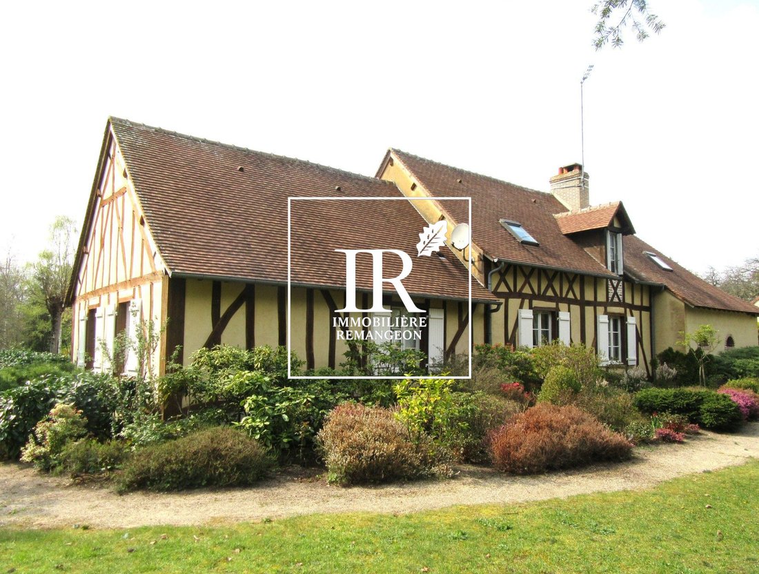 House in Chaumont-sur-Tharonne, Centre-Val de Loire, France 2 - 18385346