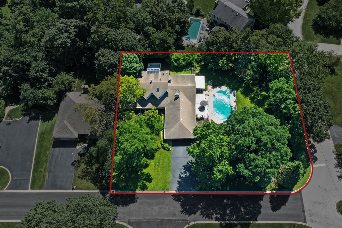 House in Palatine, Illinois, United States 3 - 18379490