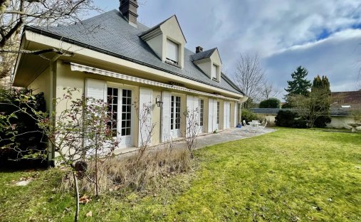 House in Le Vésinet, Ile-de-France, France 1