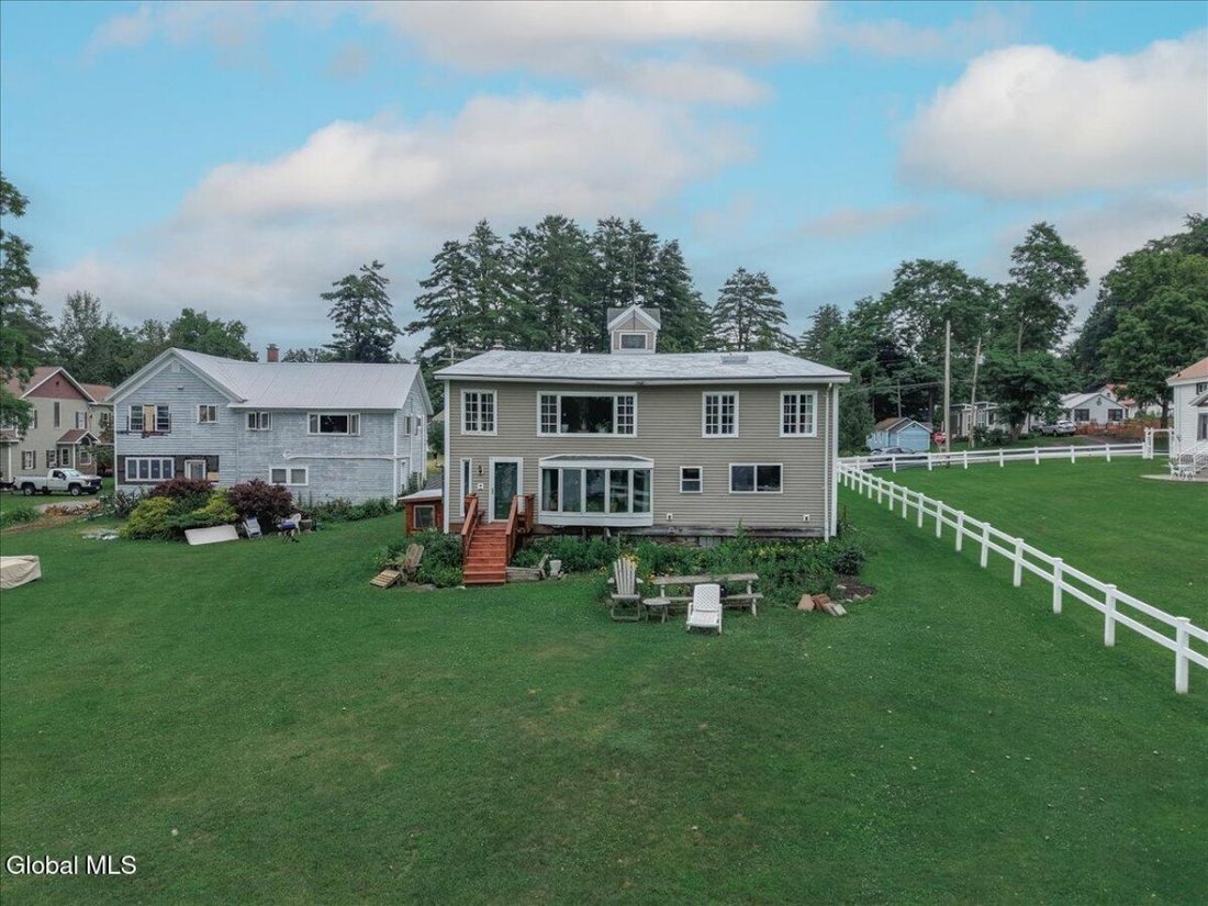 House in Broadalbin, New York, United States 5 - 18381273