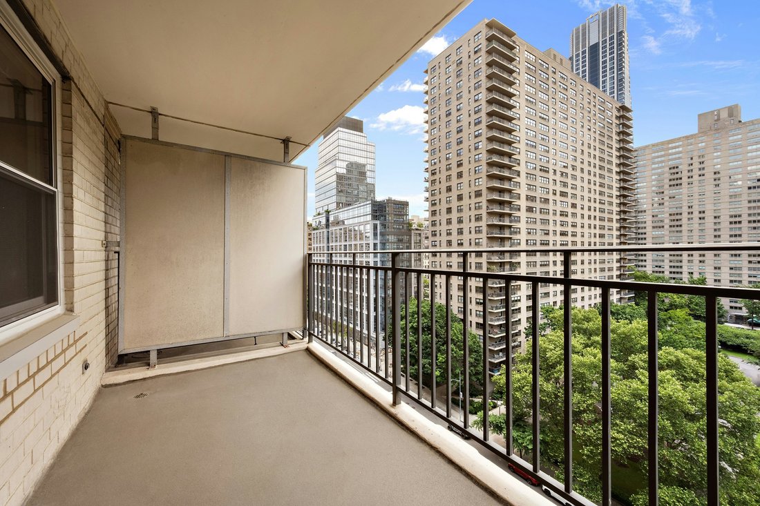 Co Op in New York, New York, United States 5 - 18365711