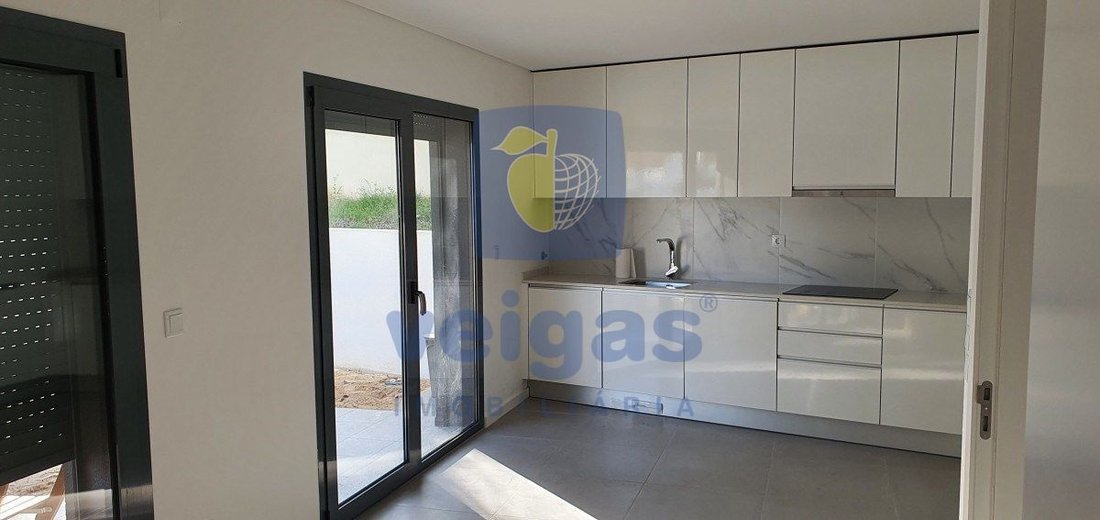 Villa in Corroios, Setubal, Portugal 1 - 18376578