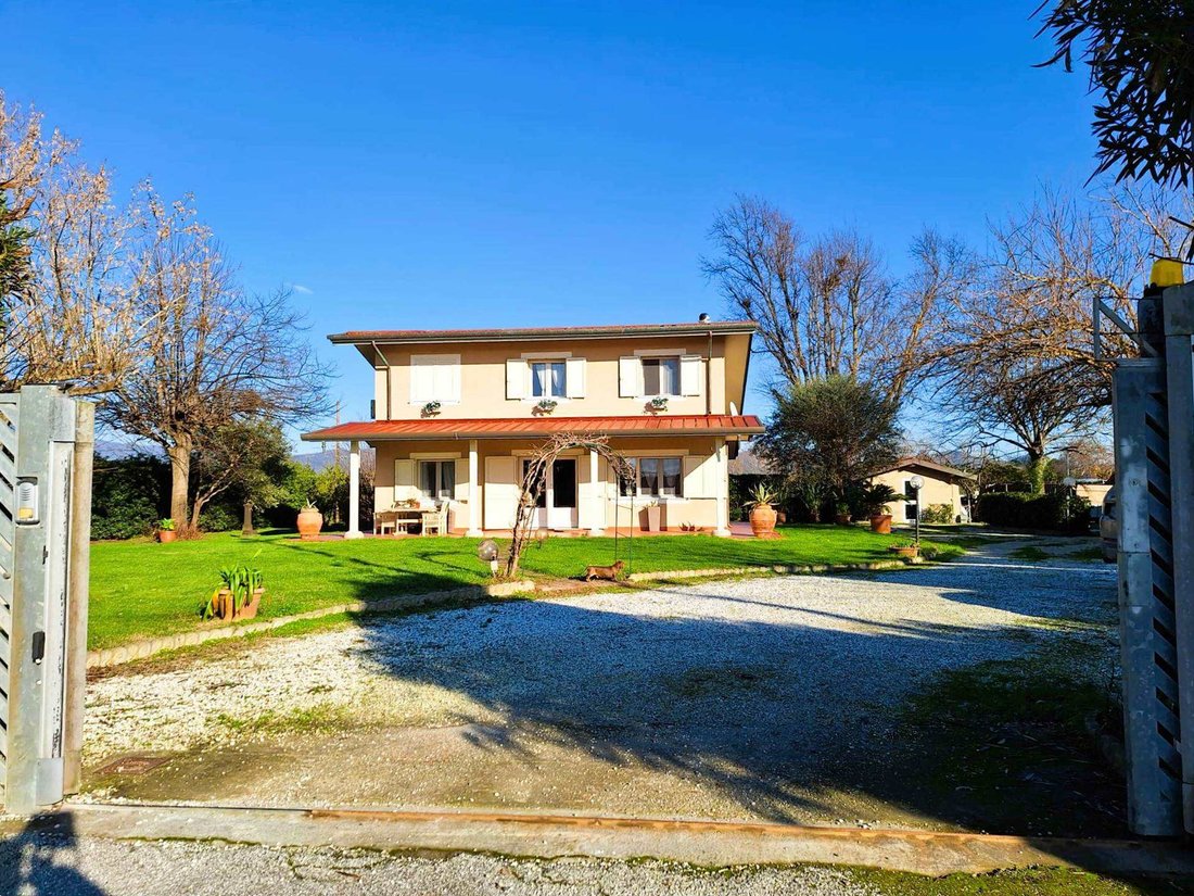 Villa in Bicchio - Varignano, Viareggio, Tuscany 2 - 18380424