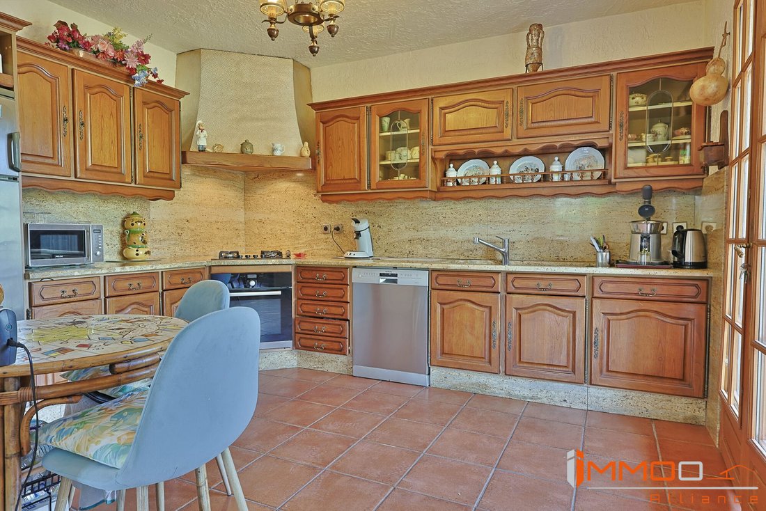 Villa à Châteauneuf-Grasse, Provence-Alpes-Côte d'Azur, France 4 - 18385250